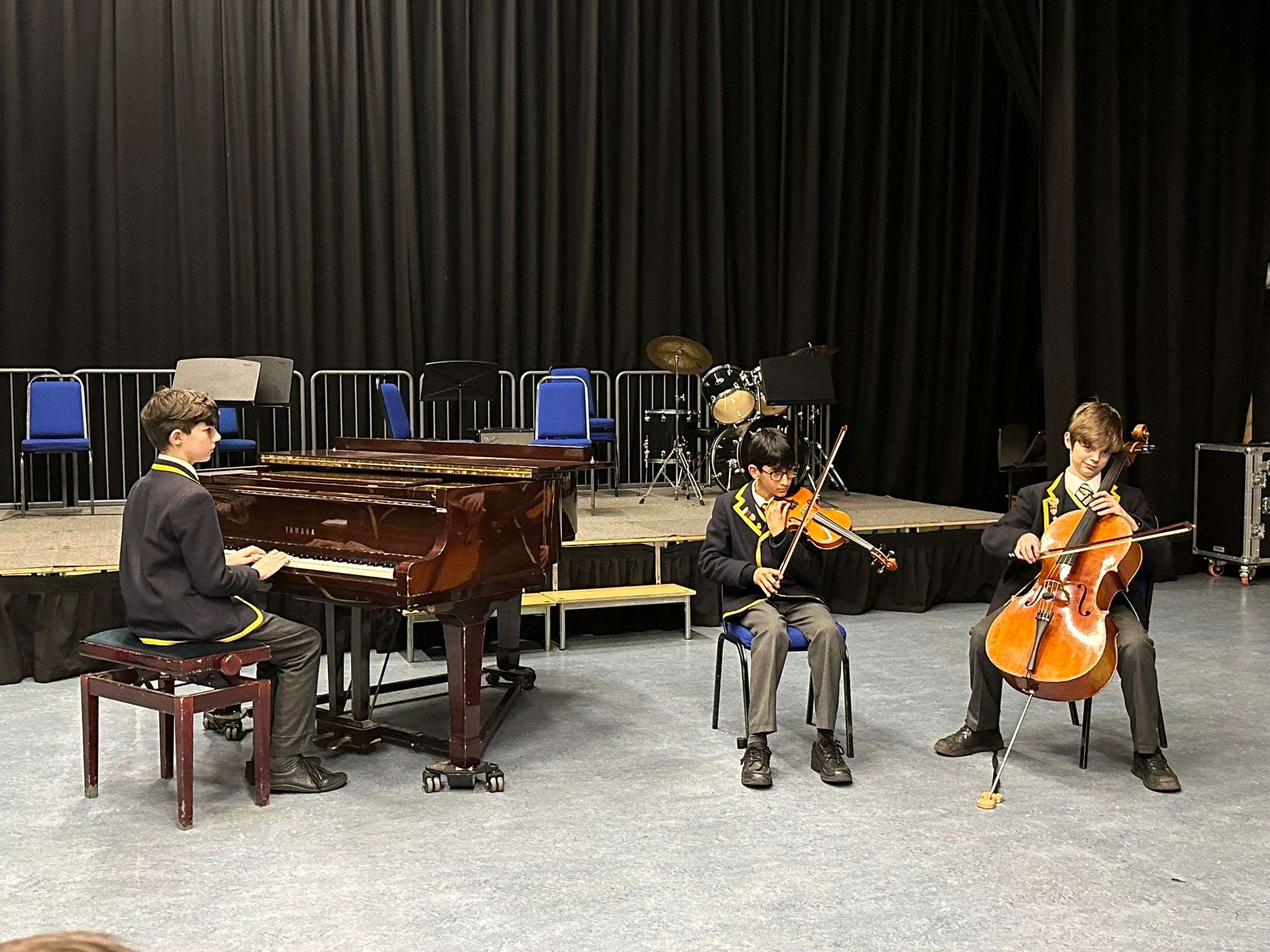 907f7224-96cd-4a0d-a243-f9af41113b81 Davenies School