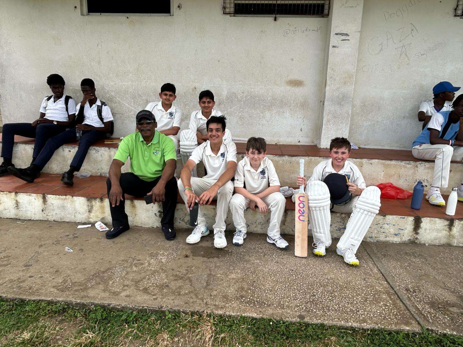 19ecb61b-886b-408c-b65f-7cc6a541d2b6 Davenies School