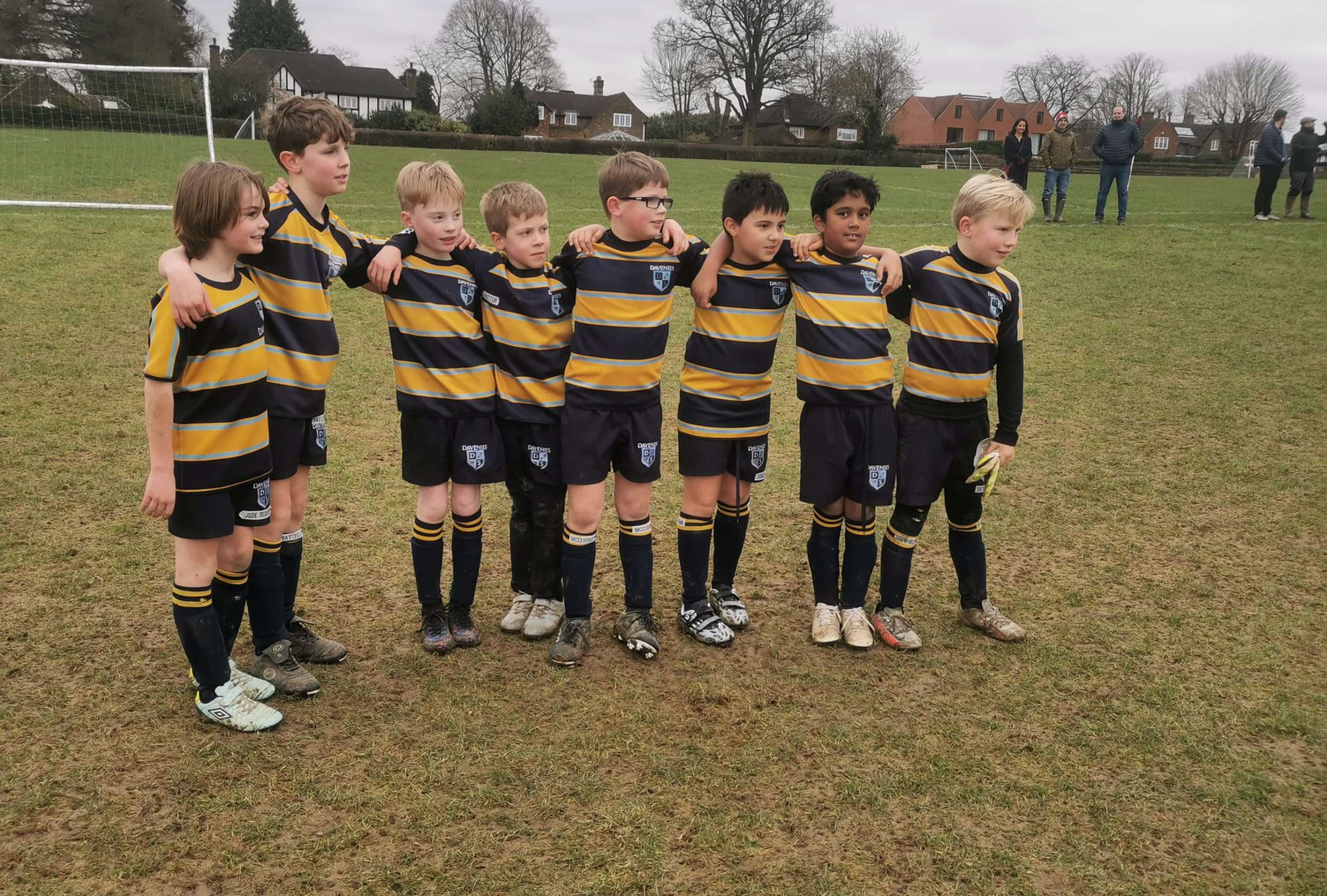 football Davenies School
