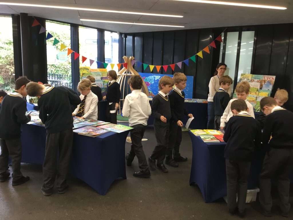 Davenies School