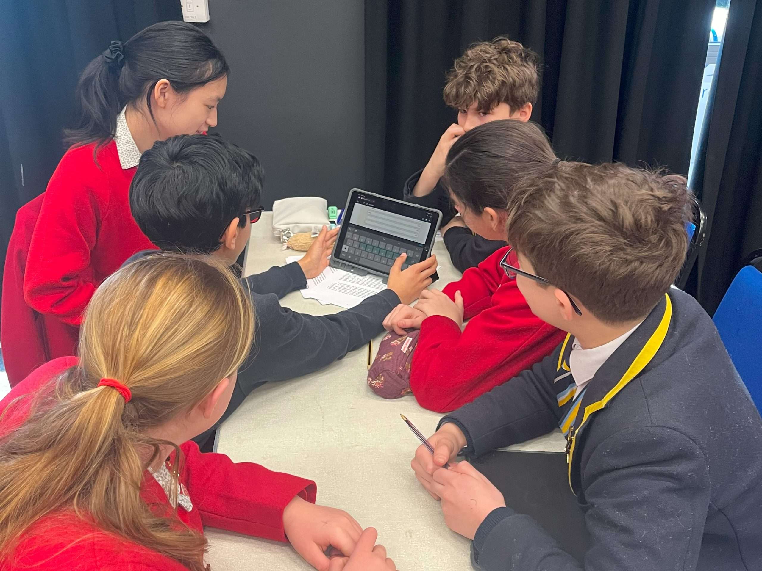 Y8 History Workshop with Godstowe Davenies School