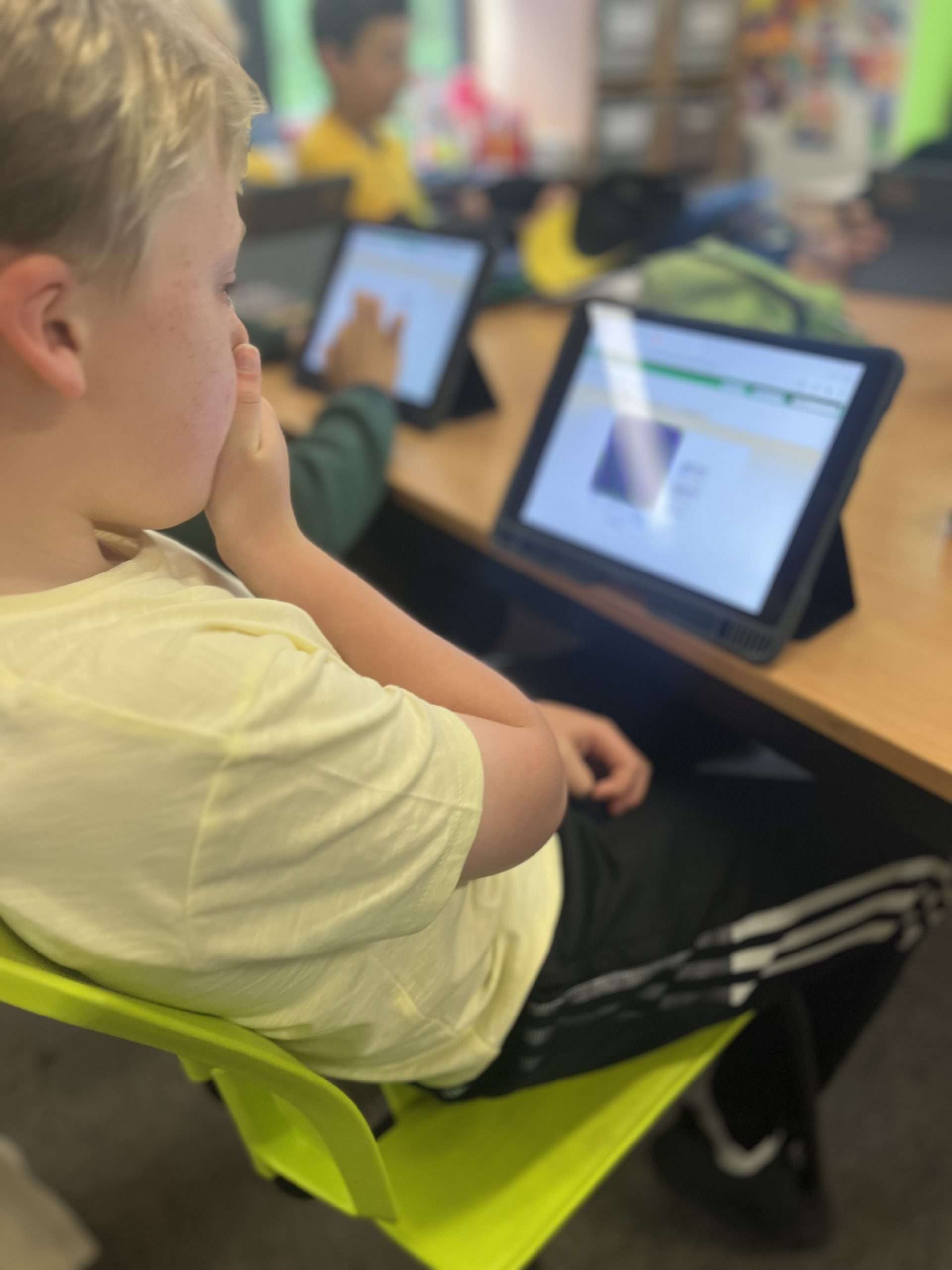 IMG_E7617 Davenies School