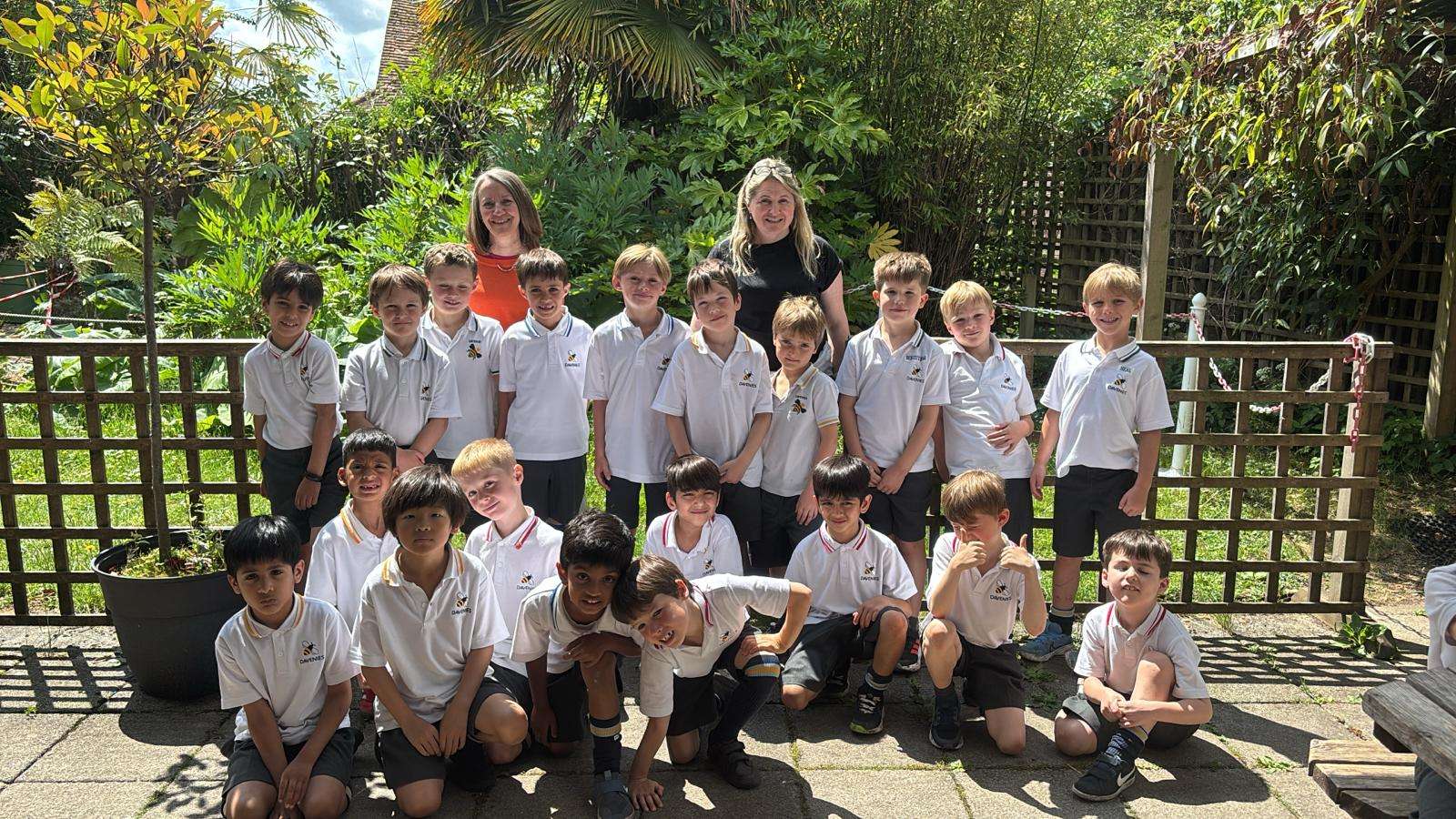 AYNJ1655 Davenies School